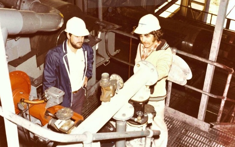 Image of workers at Mirrabooka Groundwater Treatment Plant from 1970s