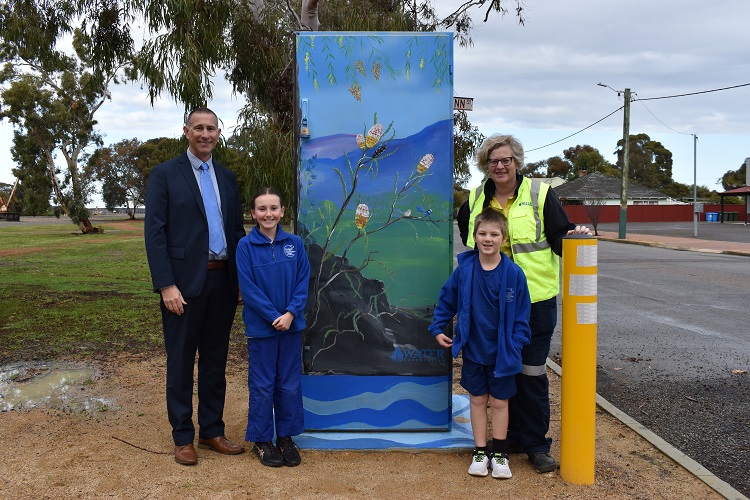 Cranbrook Splash of colour