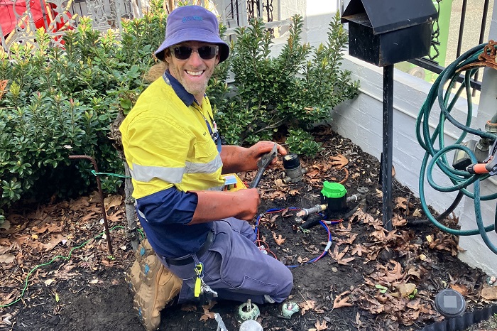 Installing a smart water meter