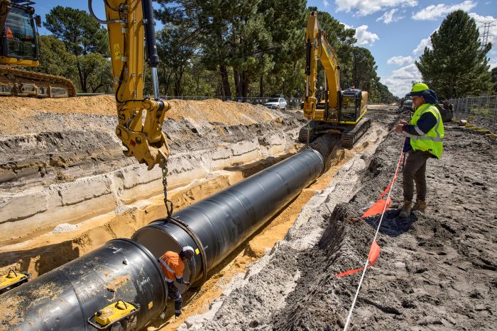 Crew installing ASDP trunk main 