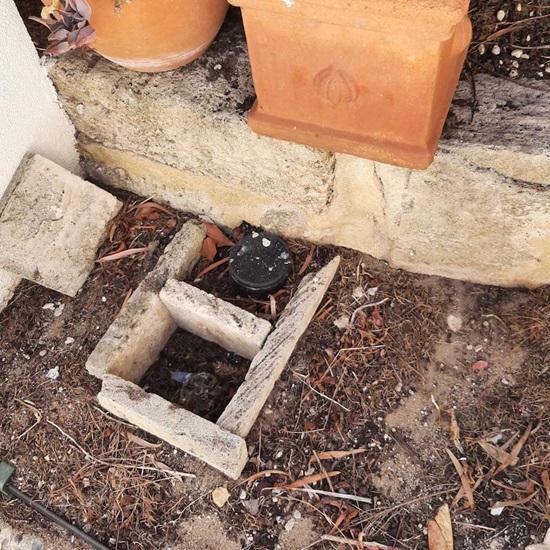 Fence and wall meter obstructions A wall is obstructing access to a meter
