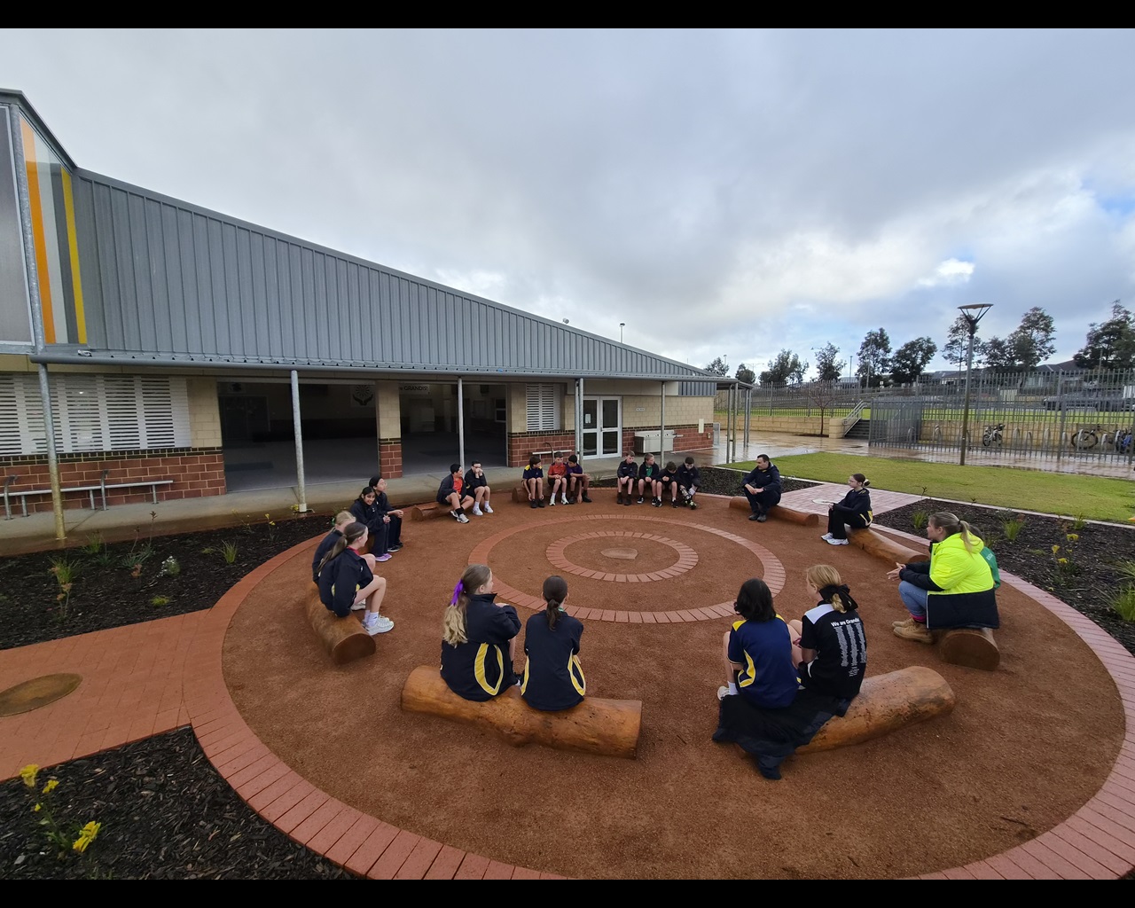 Yarning circle opening at Grandis Primary School
